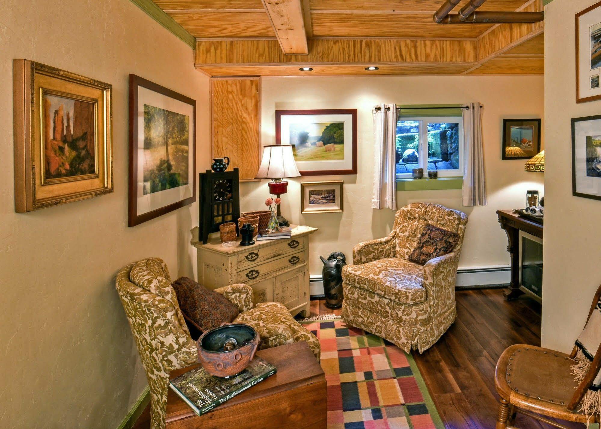 ג'ים ת'ורפ The Dolon House Bed & Breakfast! מראה חיצוני תמונה